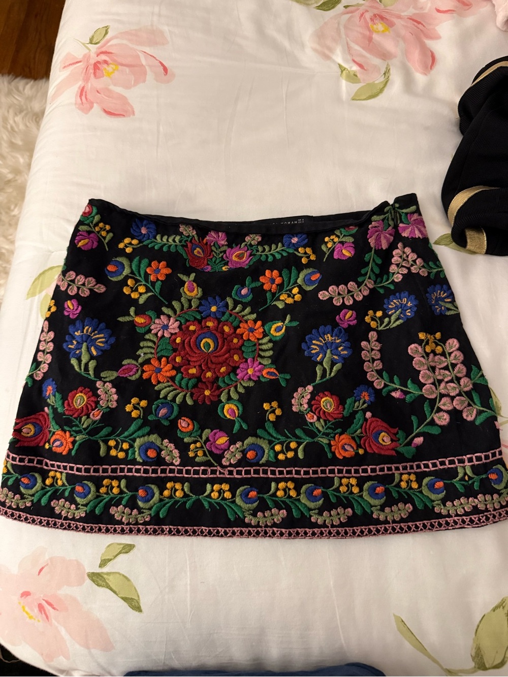 Zara Black Embroidered Floral Mini Skirt with Multicolor Blooms